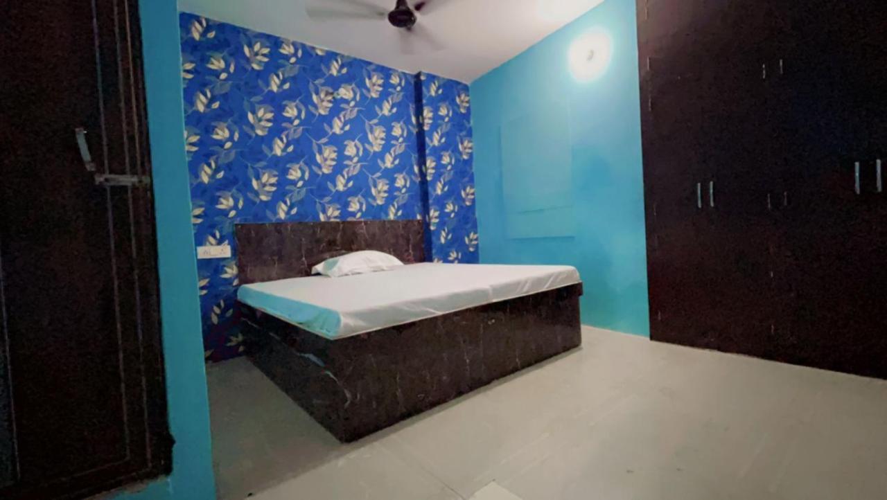 Krishna P. Guest House Benares Buitenkant foto